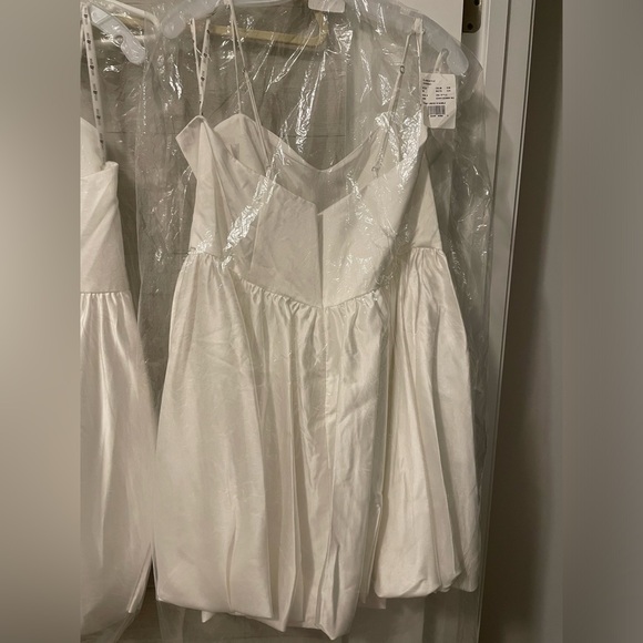 David’s Bridal white short dress with Bubble hem! - Picture 2 of 7